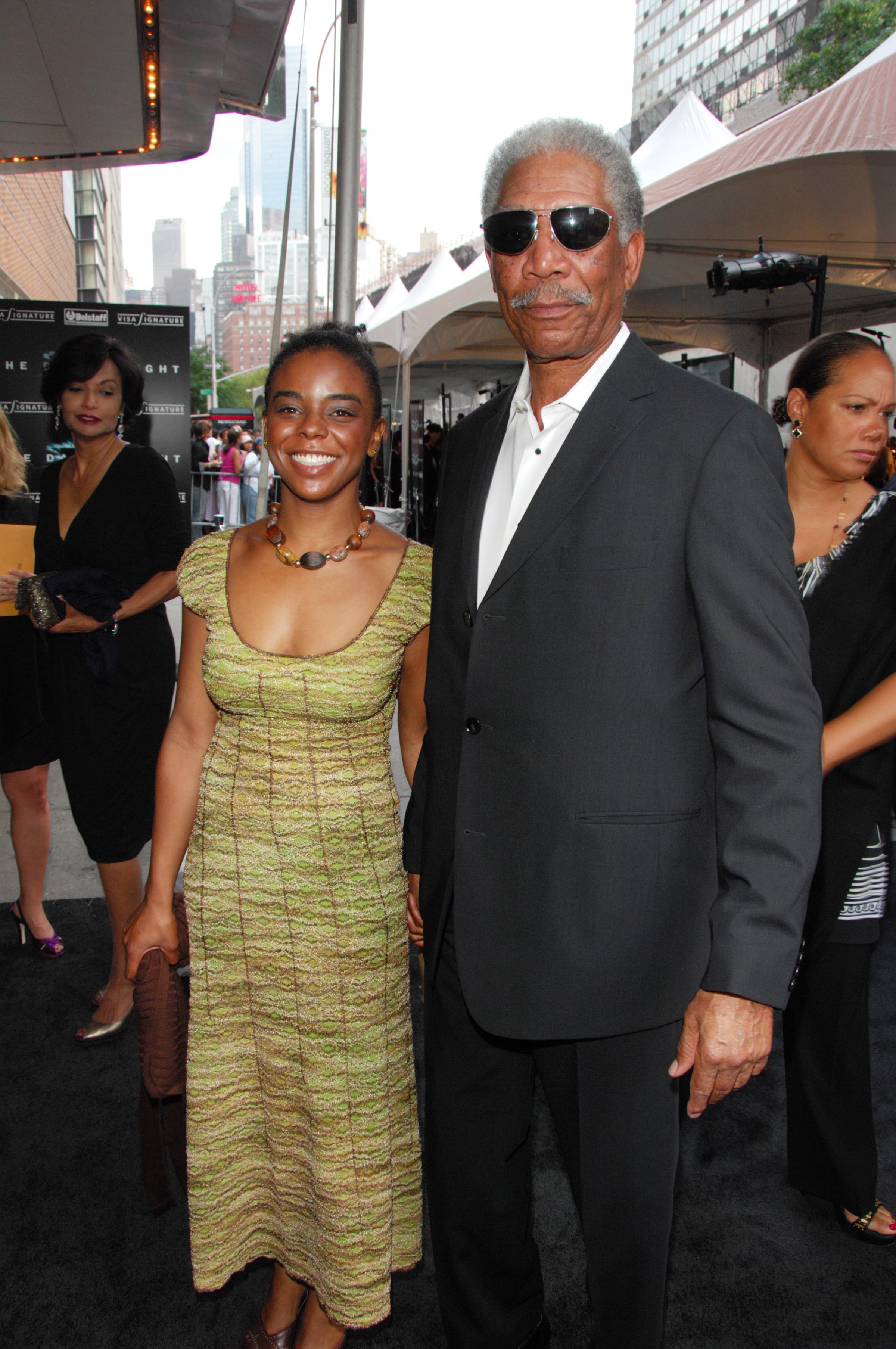 Morgan Freeman and granddaughter E'Dena Hines in New York in 2008 | Source: Getty Images