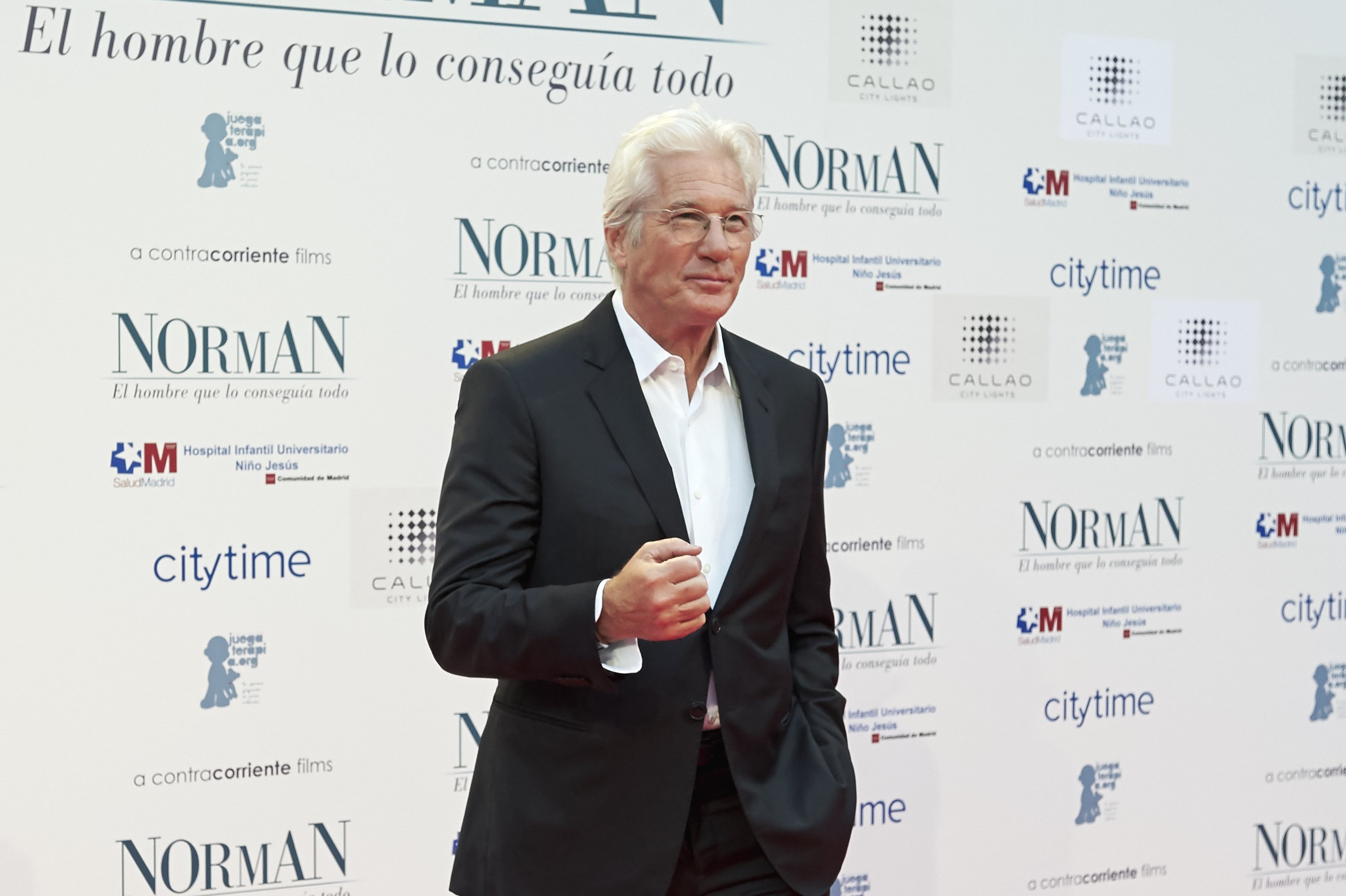  Actor Richard Gere at the 'Norman: The Moderate Rise and Tragic Fall of a New York Fixer' premiere at the Callao cinema on May 31, 2017 in Madrid, Spain. | Source: Getty Images