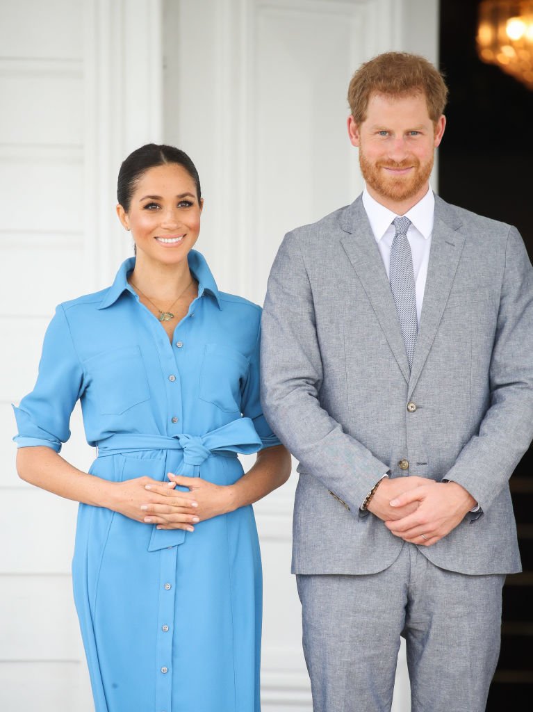 Meghan Markle and Prince Harry pictured at the  at the farewell with His Majesty King Tupou VI, 2018, Tonga. | Photo: Getty Images