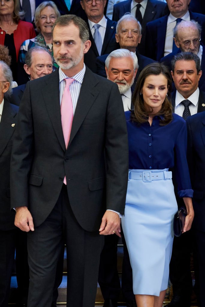 El rey Felipe VI de España y la reina Letizia de España asisten a la Presidencia de la Plenaria de la Real Academia de la Lengua Española "RAE", el 13 de junio de 2019 en Madrid, España. | Imagen: Getty Images