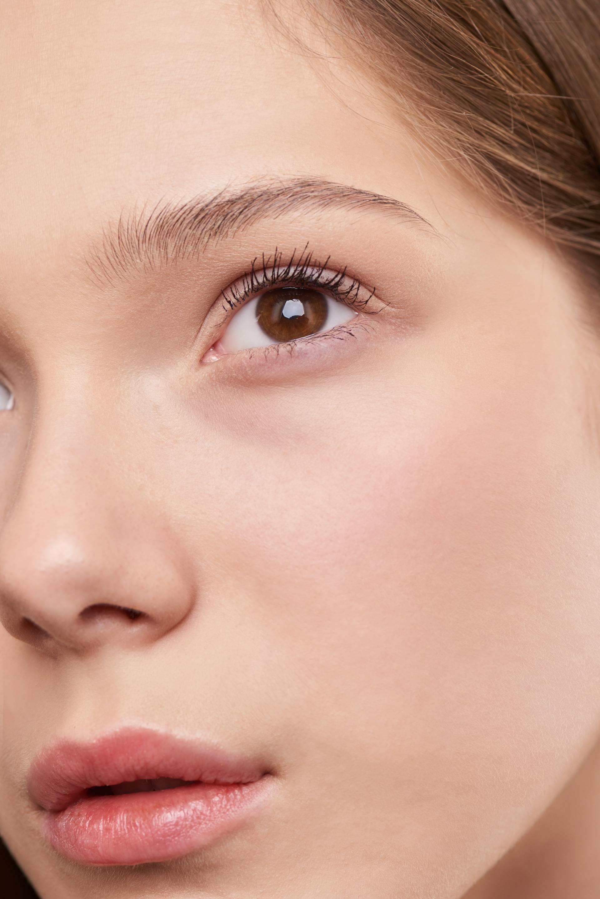 A close-up shot of a woman's face | Source: Pexels