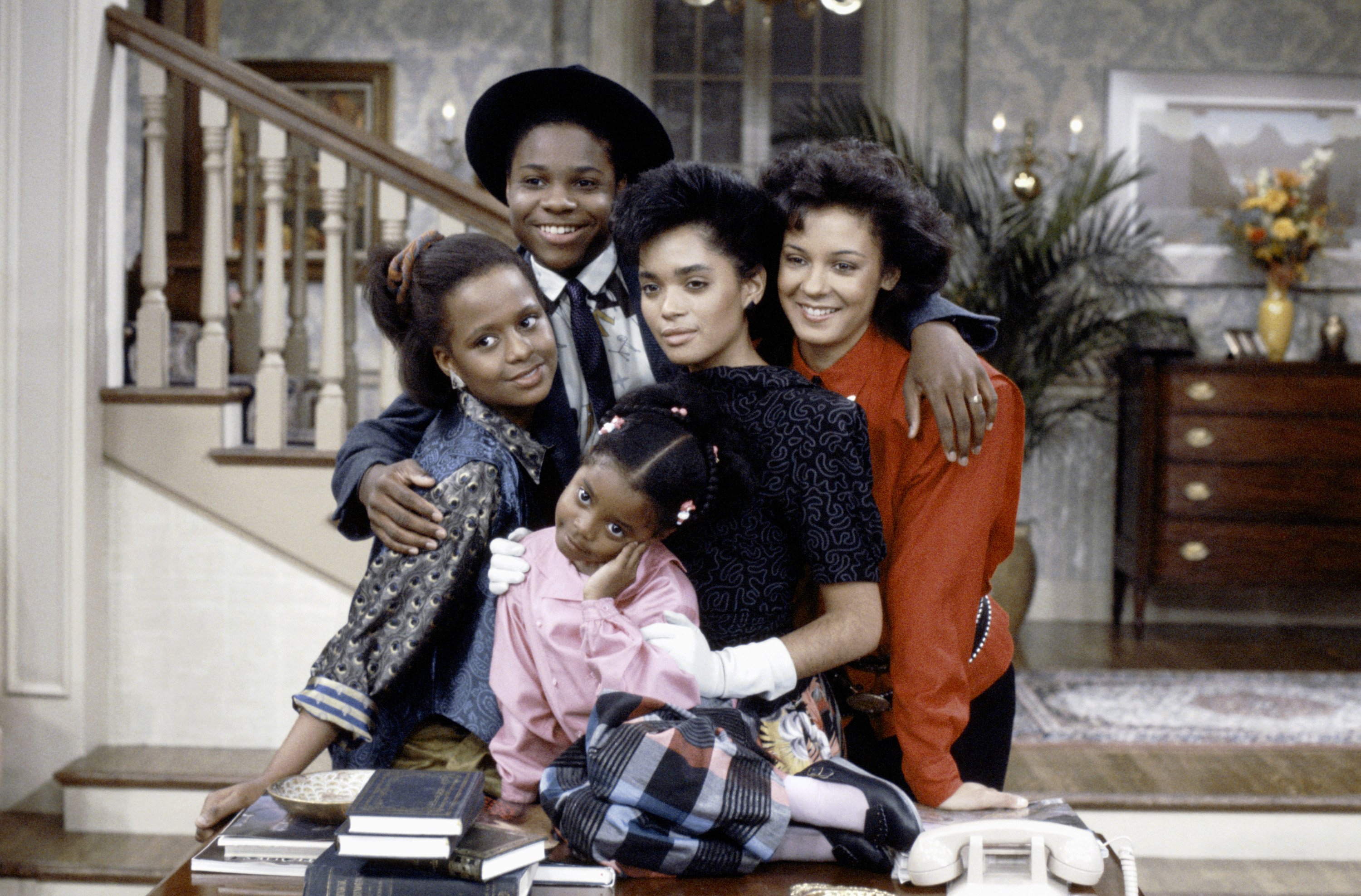 Tempestt Bledsoe, Malcolm-Jamal Warner,  Keshia Knight Pulliam, Lisa Bonet, Sabrina Le Beauf, on "The Cosby Show"  | Photo: GettyImages