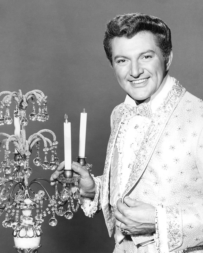 American pianist and entertainer Liberace (1919 - 1987), circa 1965. | Getty Images