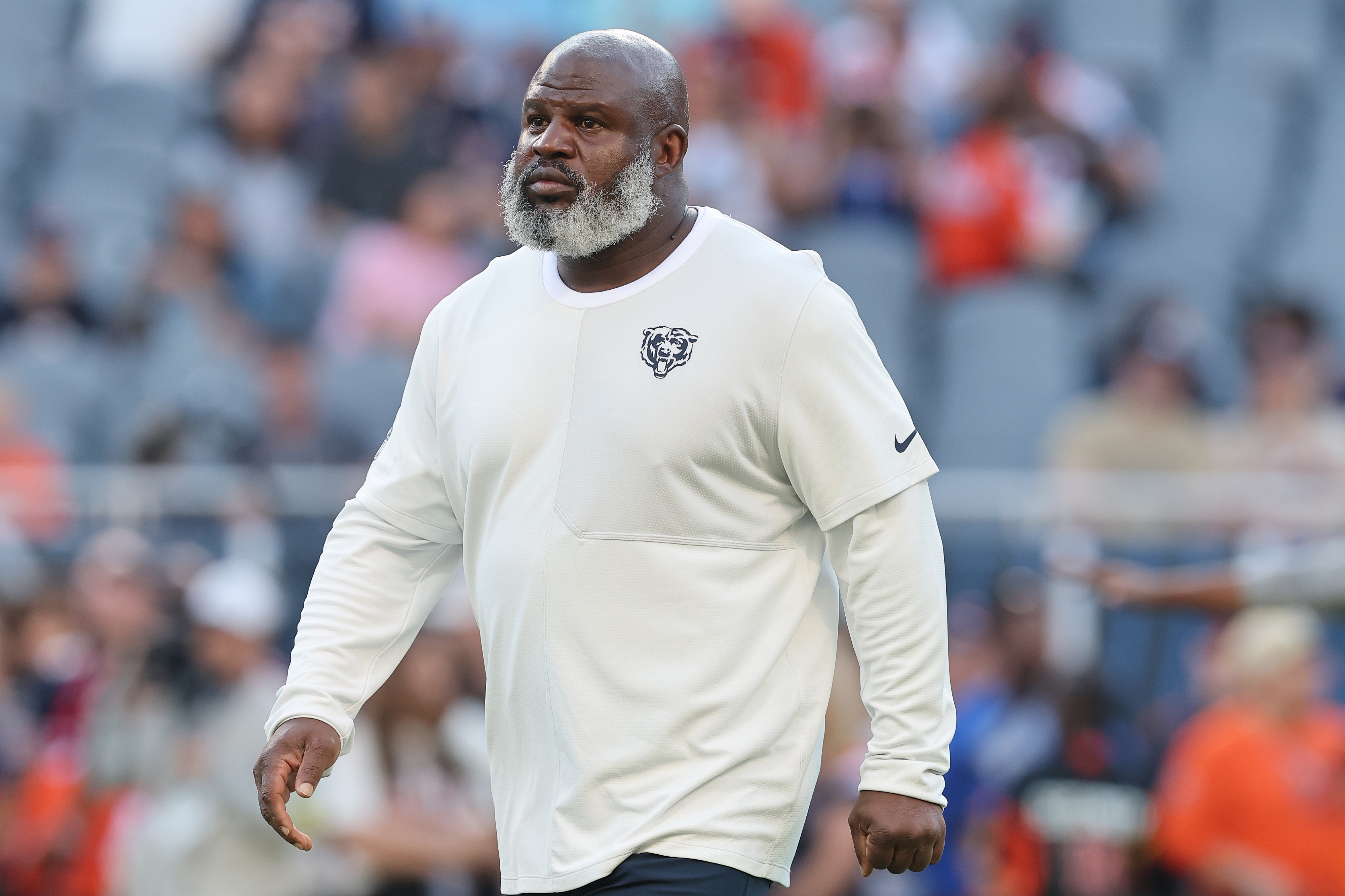 Eric Bieniemy walks the sideline during a Chicago Bears game in 2025 before returning to the Kansas City Chiefs as offensive coordinator the following year. | Source: Getty Images