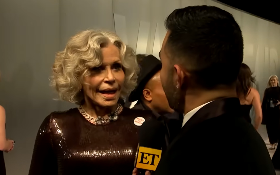 Jane Fonda talks about her relationship with Robert Redford. | Source: YouTube/EntertainmentTonight