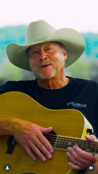 Alan Jackson speaking about his final tour in an Instagram video, posted on May 30, 2024. | Source: Instagram/officialalanjackson