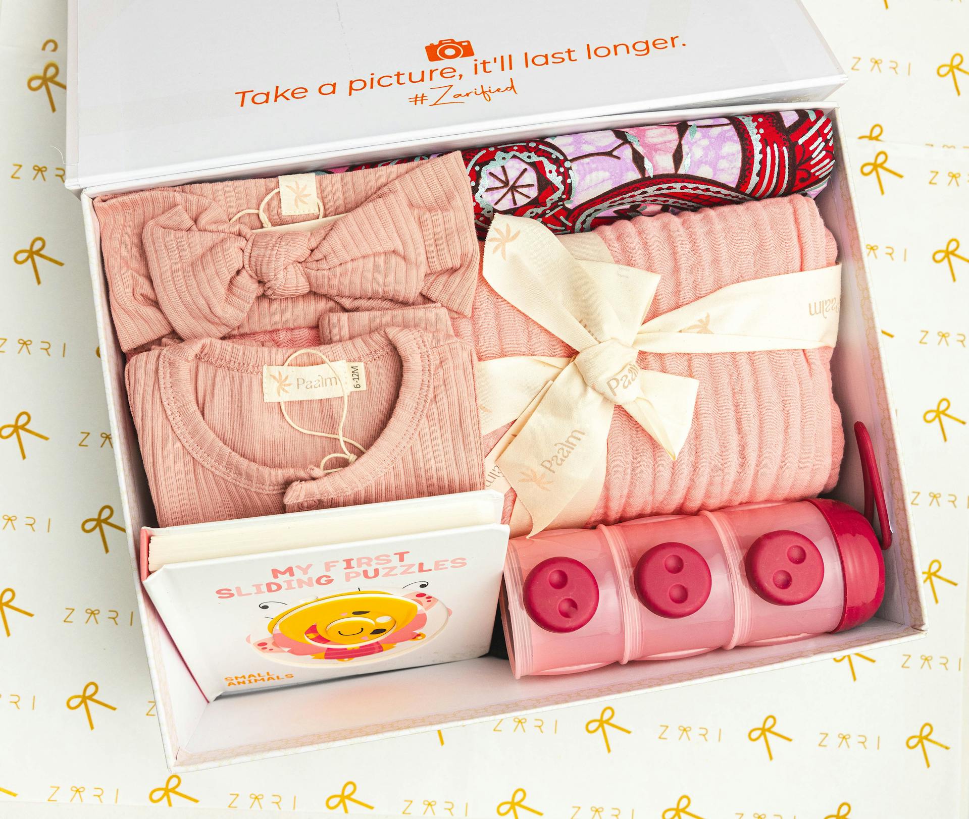 A box with baby essentials | Source: Pexels