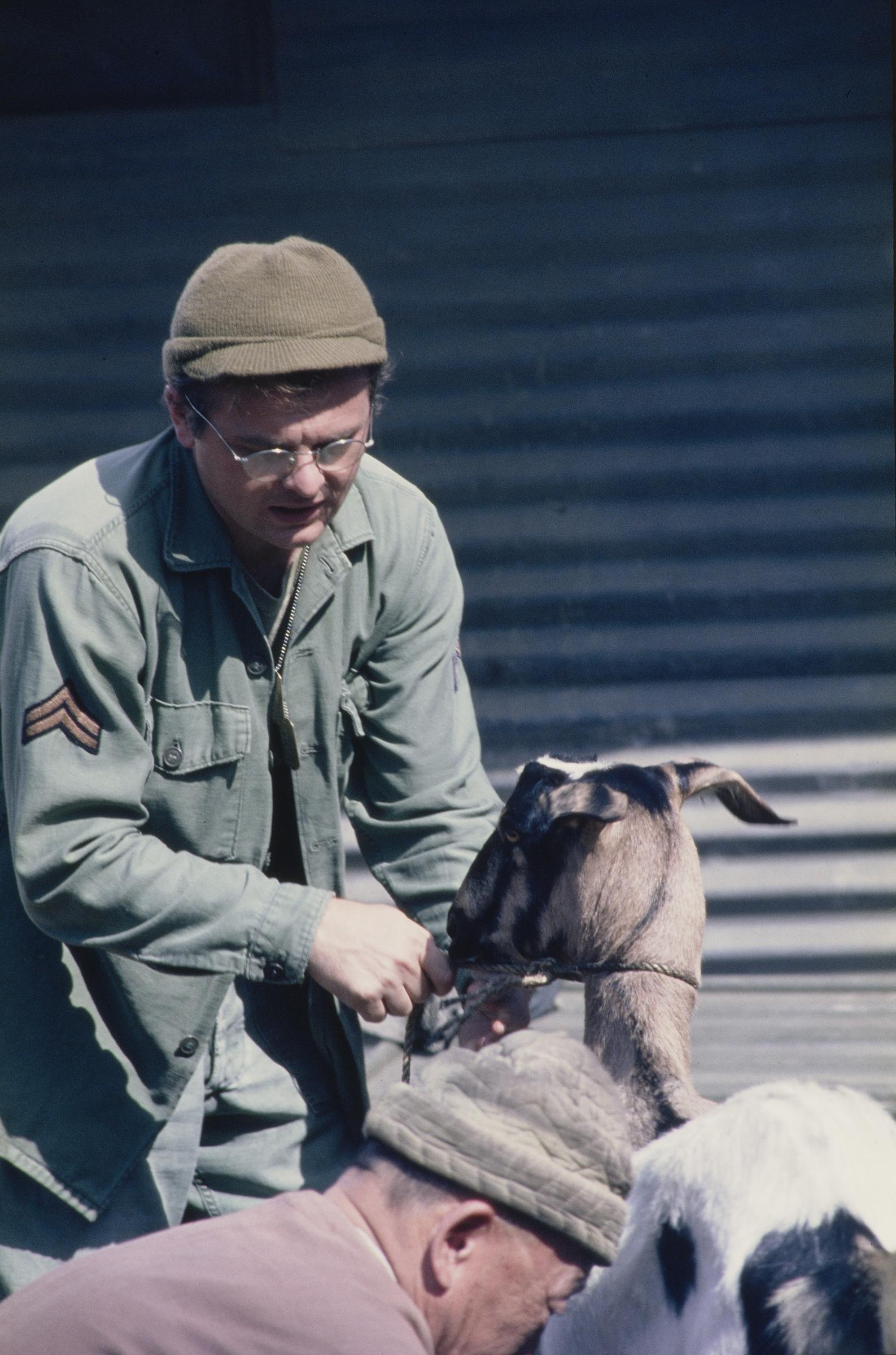 Gary Burghoff as Radar O'Reilly on "M*A*S*H," circa August 1976 | Source: Getty Images