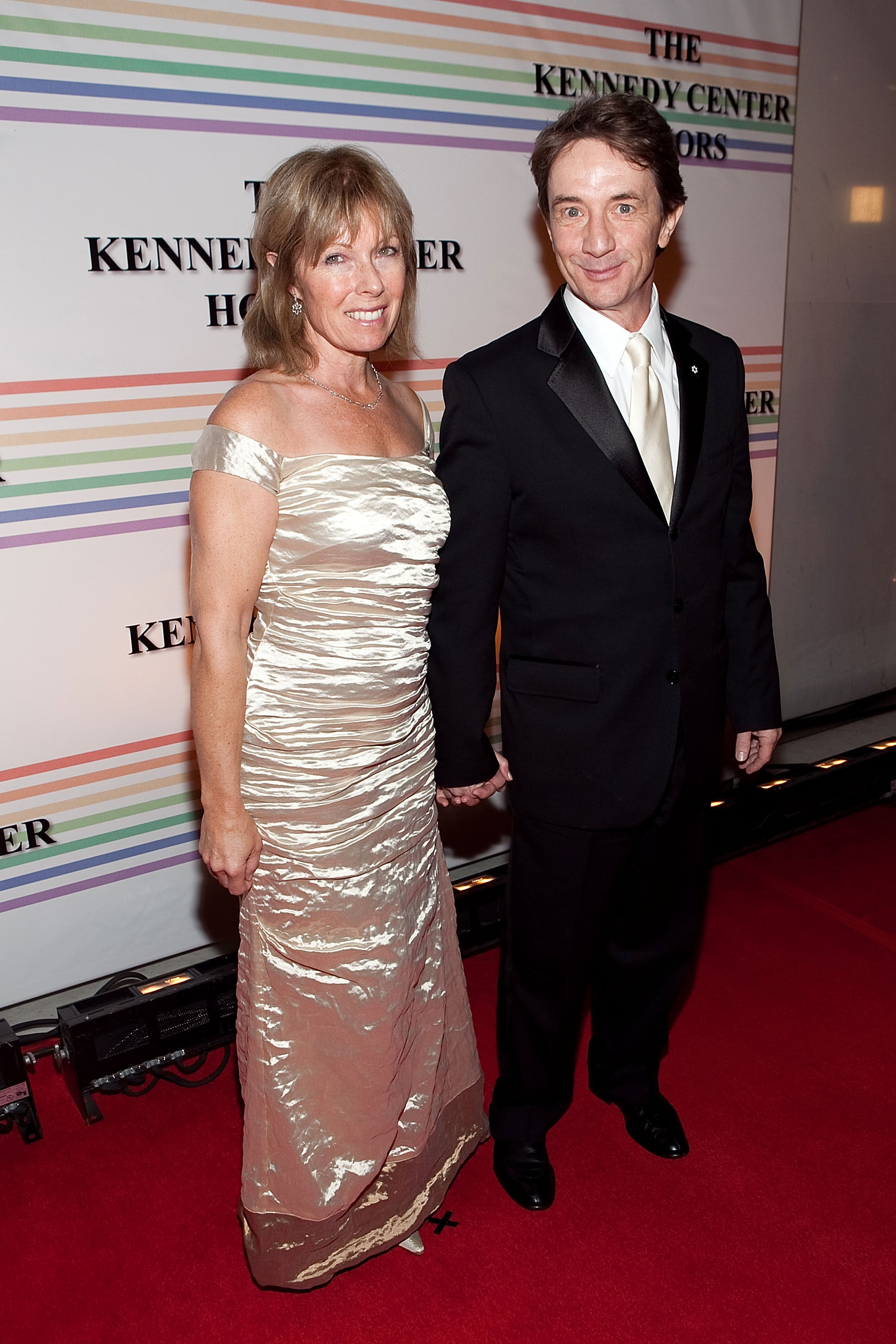 Martin Short and Nancy Dolman attend the 32nd Kennedy Center Honors in Washington, D.C., on December 6, 2009 | Source: Getty Images