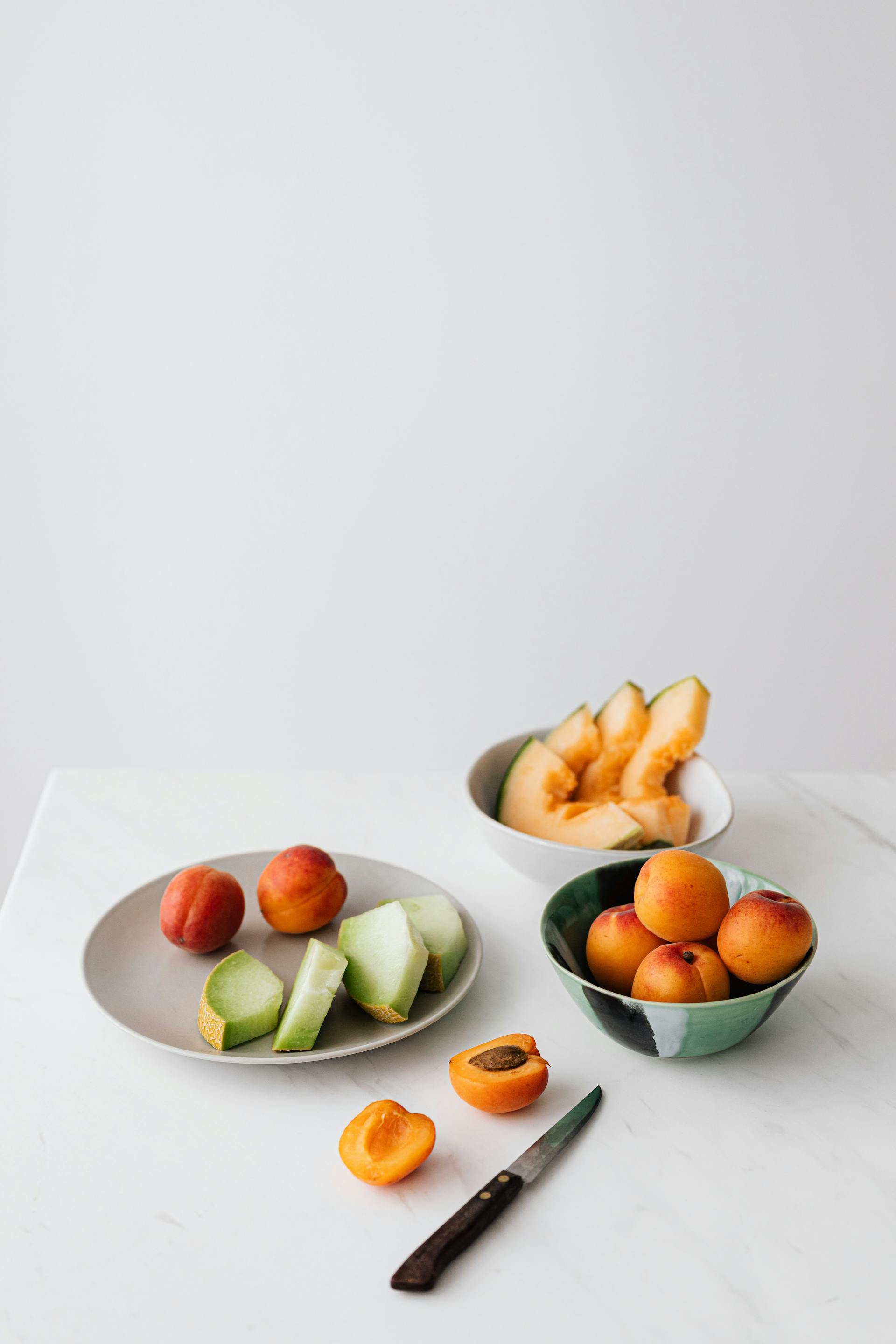 A selection of sliced fruit. For illustration purposes only  | Source: Pexels