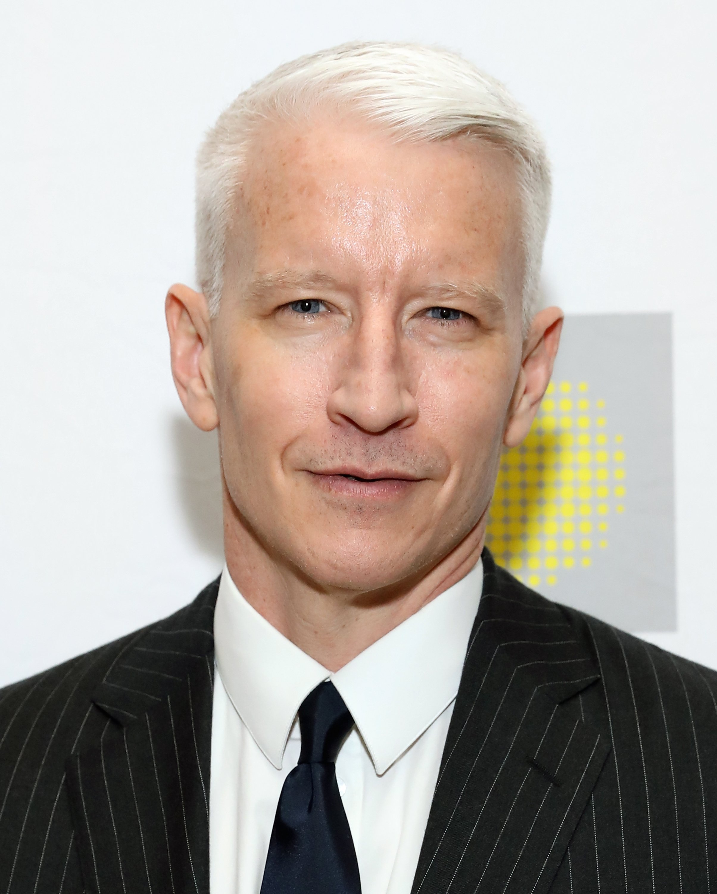 Anderson Cooper attends the 10th Annual Hope For Depression Research Foundation's HOPE Luncheon on November 15, 2016, in New York City. | Source: Getty Images.