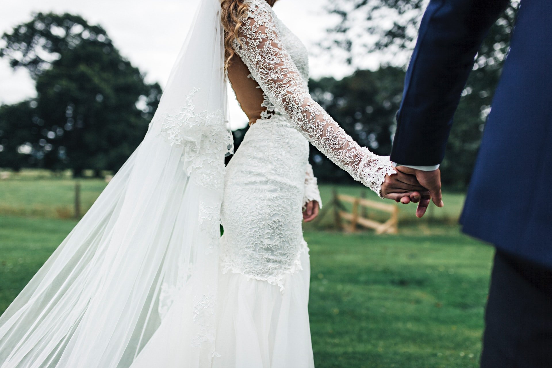 He married the woman. | Source: Unsplash