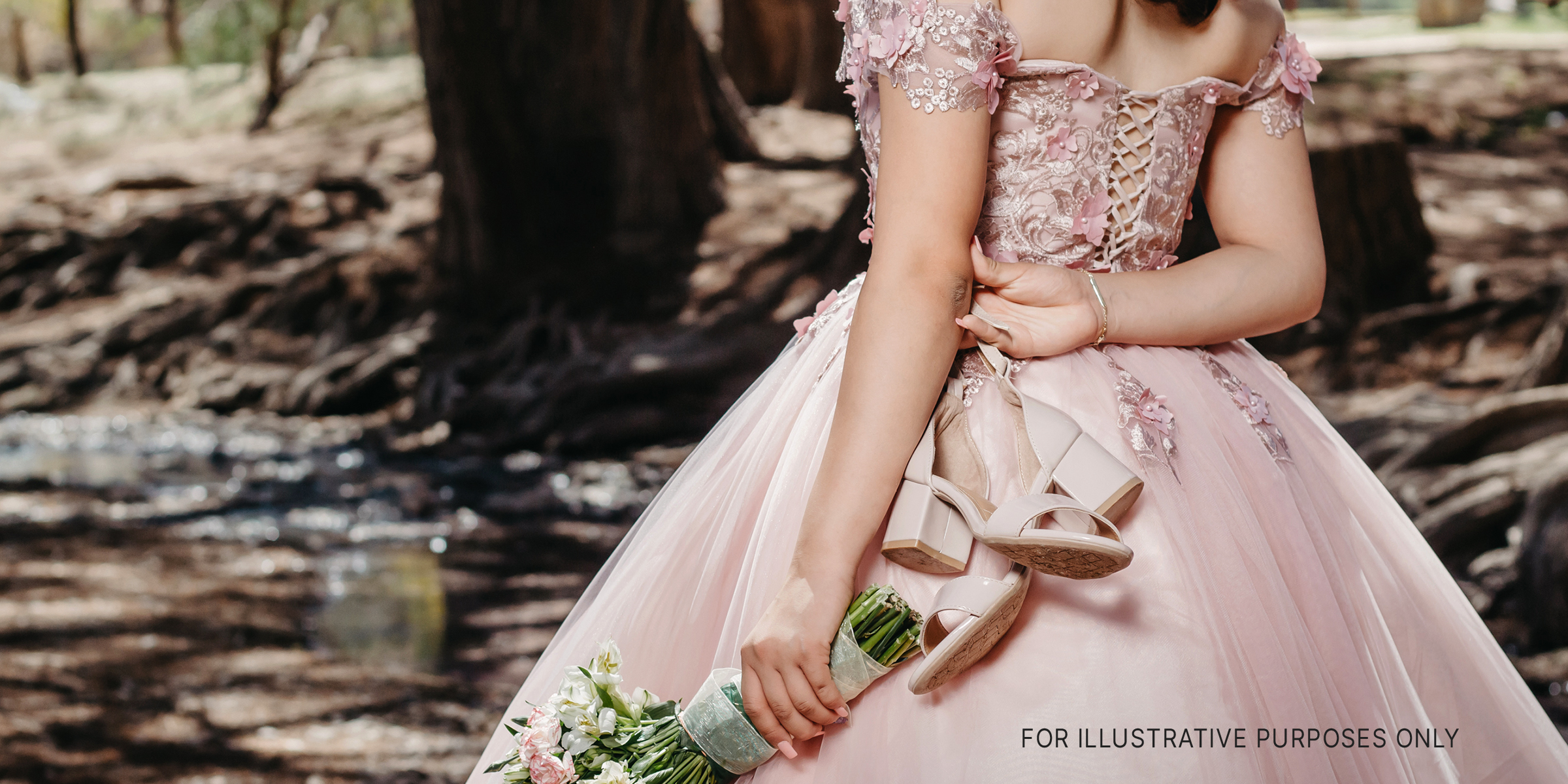 Girl in a pretty dress | Source: Shutterstock
