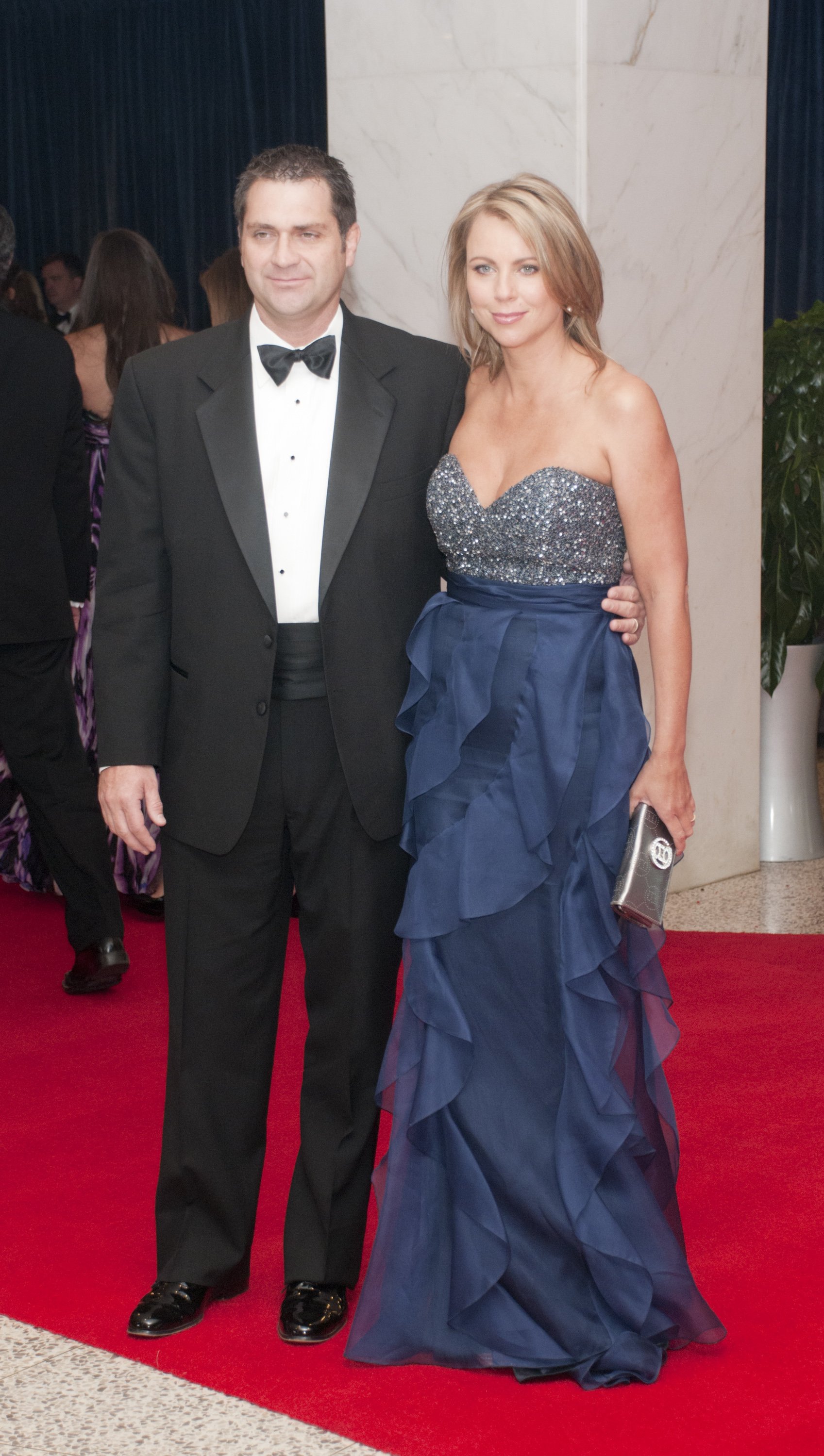 Lara Logan and Joseph Burkett arrive for the White House Correspondents' Association dinner on April 30, 2011 | Source: Getty Images
