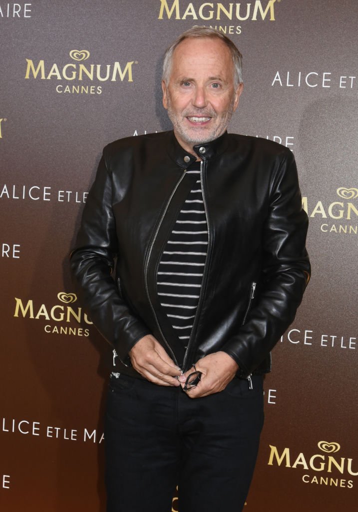 L'acteur Fabrice Luchini assiste à la soirée d'avant-première d'Alice et Monsieur Le Maire au Magnum lors du 72e Festival de Cannes annuel, le 18 mai 2019 à Cannes, en France.
