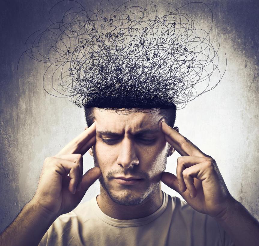 Hombre pensativo. | Foto: Shutterstock Hombre pensativo. | Foto: Shutterstock