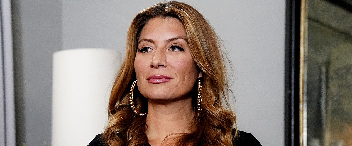 TV star, Genevieve Gorder on "Baby, Bedroom or Bust" Episode 102 on November 15, 2018 | Photo: Getty Images