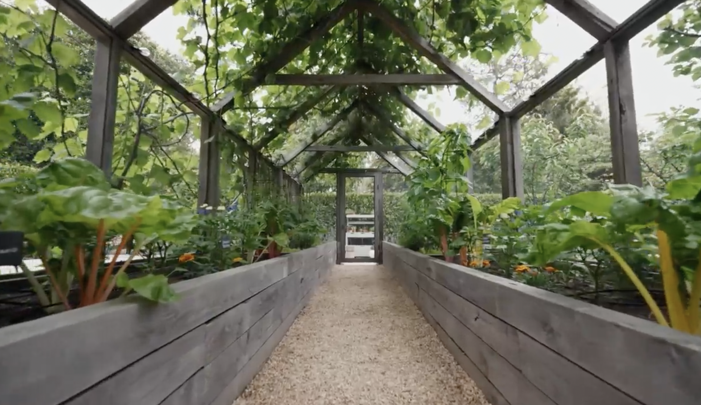 Inside Jennifer Garner's vegetable house from a post dated September 3, 2024. | Source: YouTube/Architectural Digest