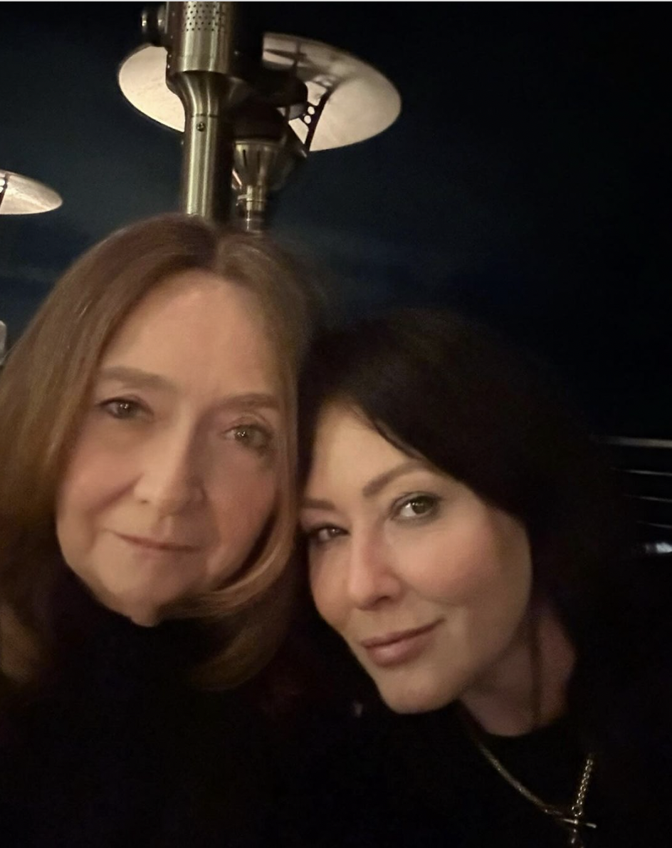 Shannen Doherty and her mom, dated December 2023 | Instagram/TheShando