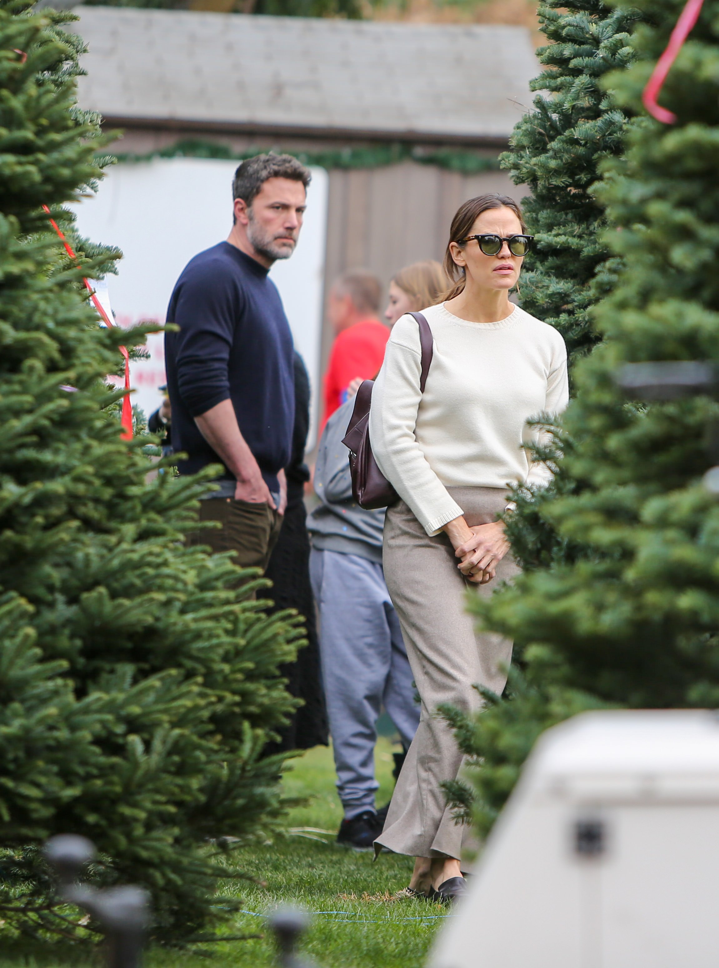 Ben Affleck and Jennifer Garner are seen on November 30, 2019 in Los Angeles, California. | Source: Getty Images.