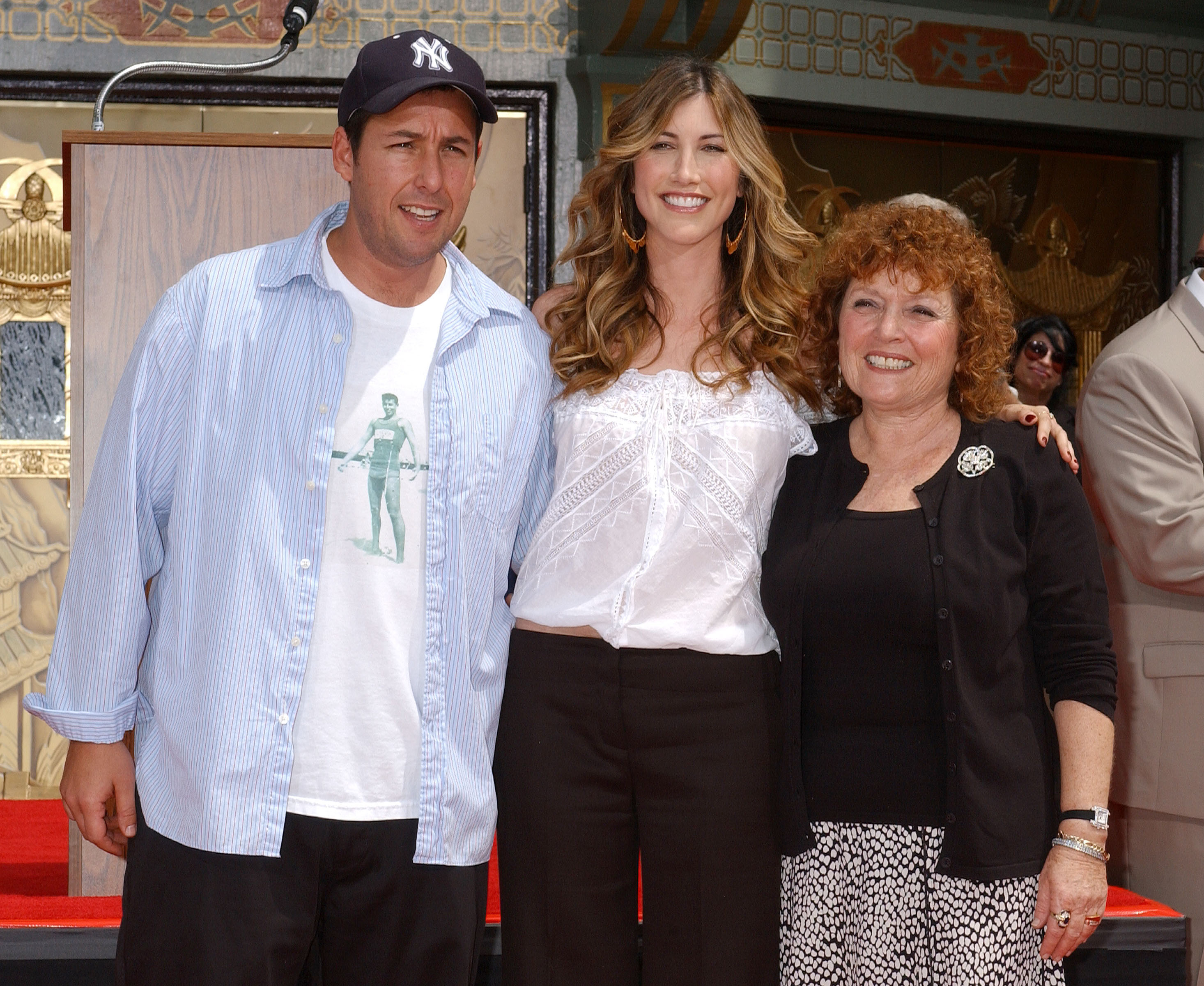 Adam Sandler, wife Jackie and mom Judy in Hollywood, California on May 17, 2005 : Source: Getty Images