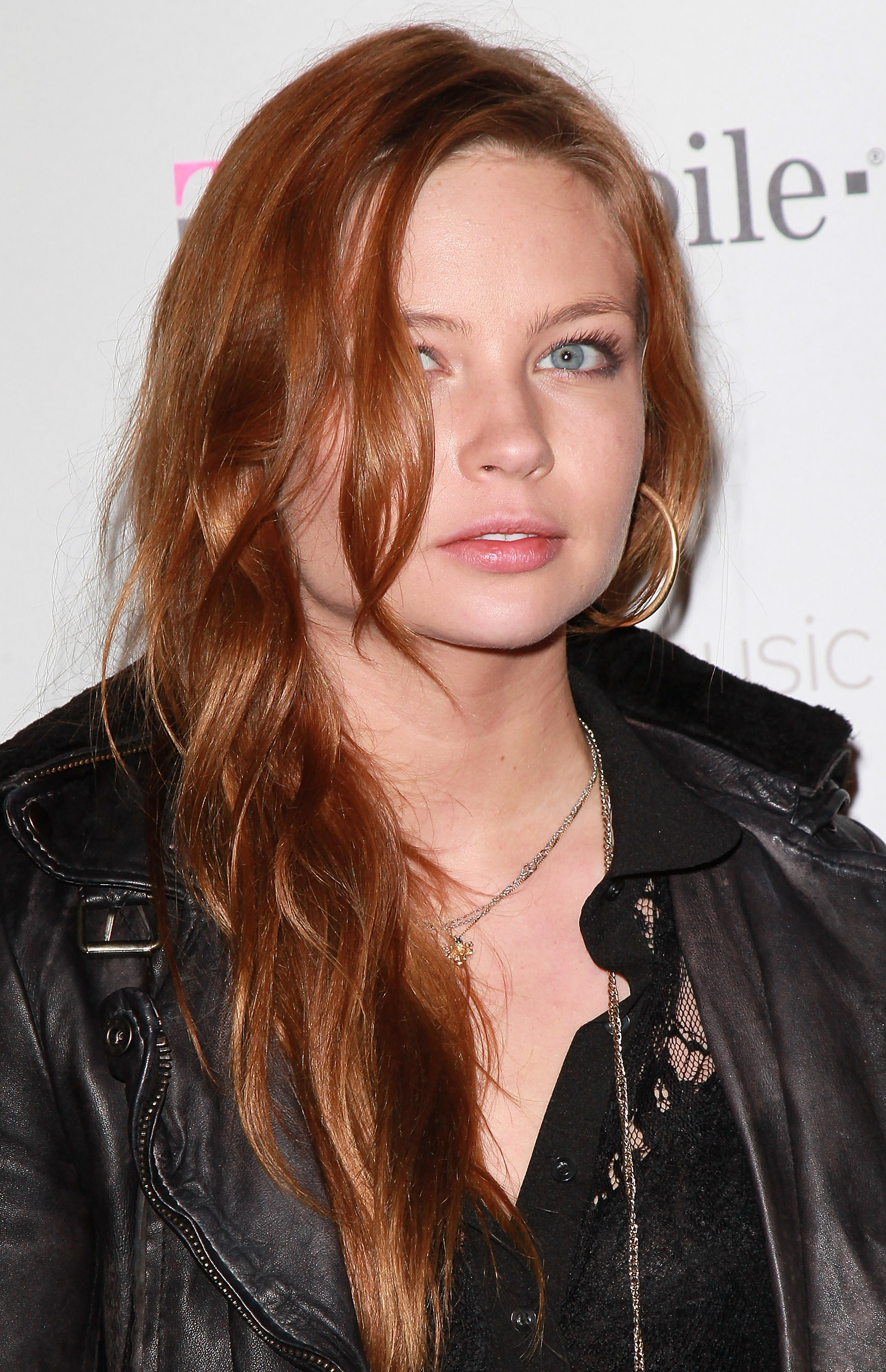 Despite what most believe, Cathy tried to help her daughter. At this event, Daveigh Chase attended Google and T-Mobile's celebration of the launch of Google Music at Mr. Brainwash Studio on November 16, 2011, in Los Angeles, California. | Source: Getty Images