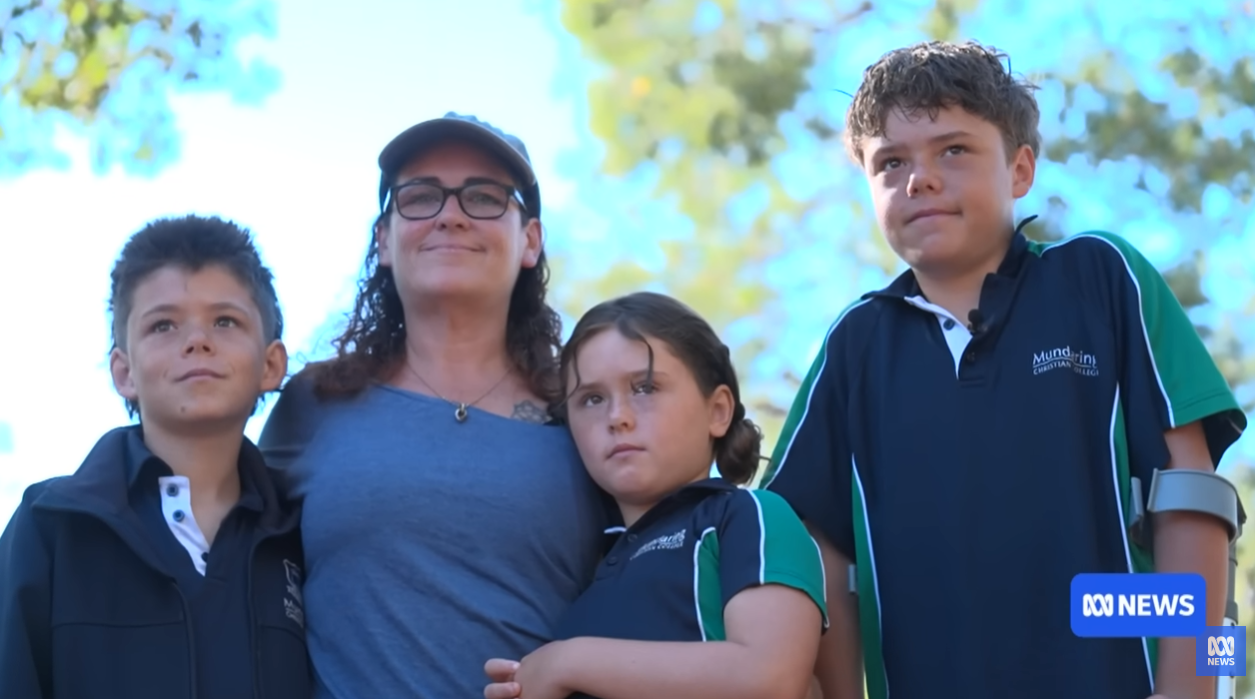 Beau, Joanne, Grace, and Austin Applebee pose together during their appearance on ABC News (Australia) on 3 February 2026. | Source: YouTube/ABC News (Australia)