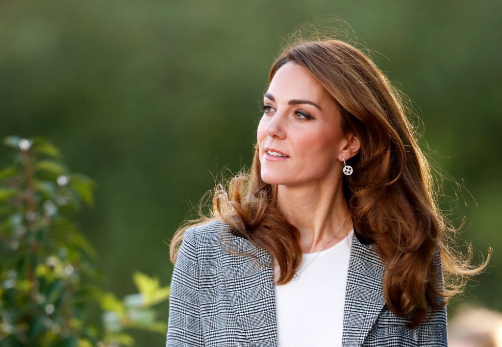 Catherine, Duchess of Cambridge attends Shout's Crisis Volunteer celebration event at Troubadour White City Theatre | Photo: Getty Images