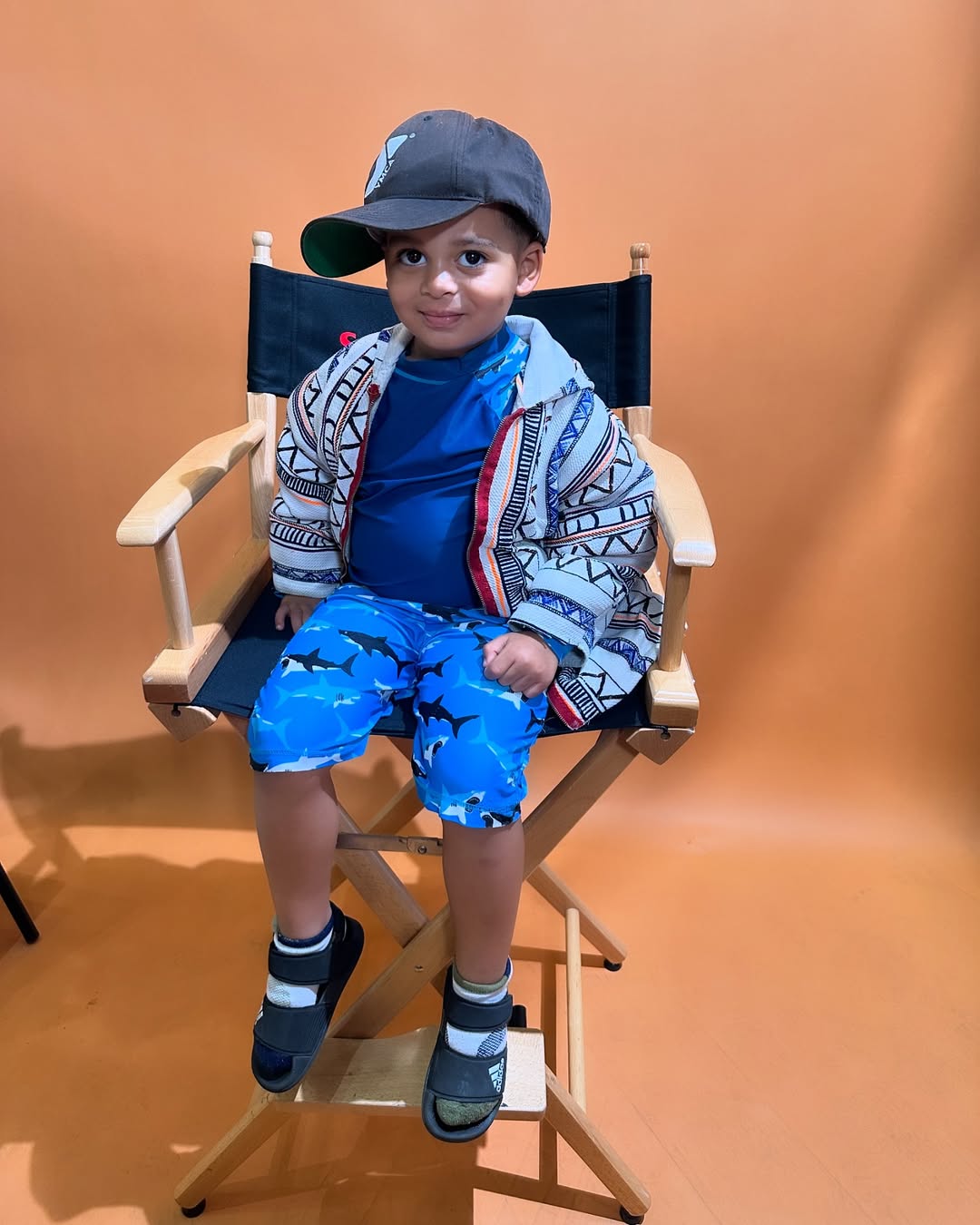 Sky Broadus posing for the camera while seated, dated December 2024 | Source: Instagram/e11evenandskylove