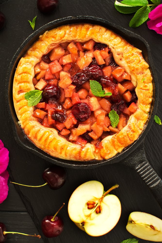 Clafoutis aux pommes. | Photo : Shutterstock