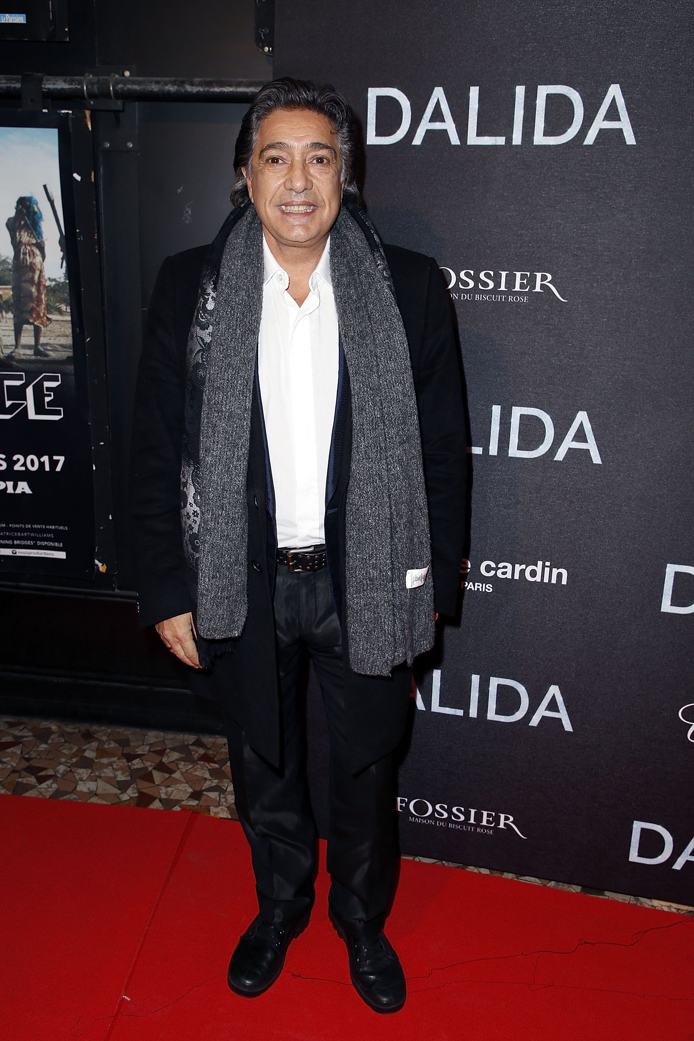 Le chanteur Frédéric François assiste à "Dalida" Paris Premiere à L'Olympia le 30 novembre 2016 à Paris, France. | Photo : Getty Images Le chanteur Frédéric François assiste à "Dalida" Paris Premiere à L'Olympia le 30 novembre 2016 à Paris, France. | Photo : Getty Images