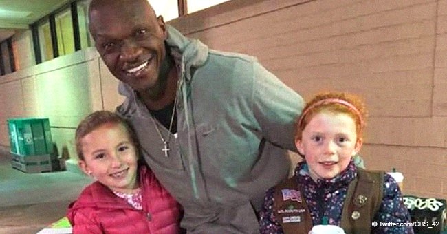 Good Samaritan Pays $540 for Cookies so 2 Girls Scouts Could Get out of the Cold