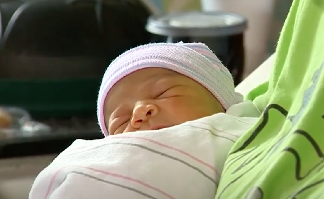 Baby girl Miracle Joy. | Source: youtube.com/WCVB Channel 5 Boston