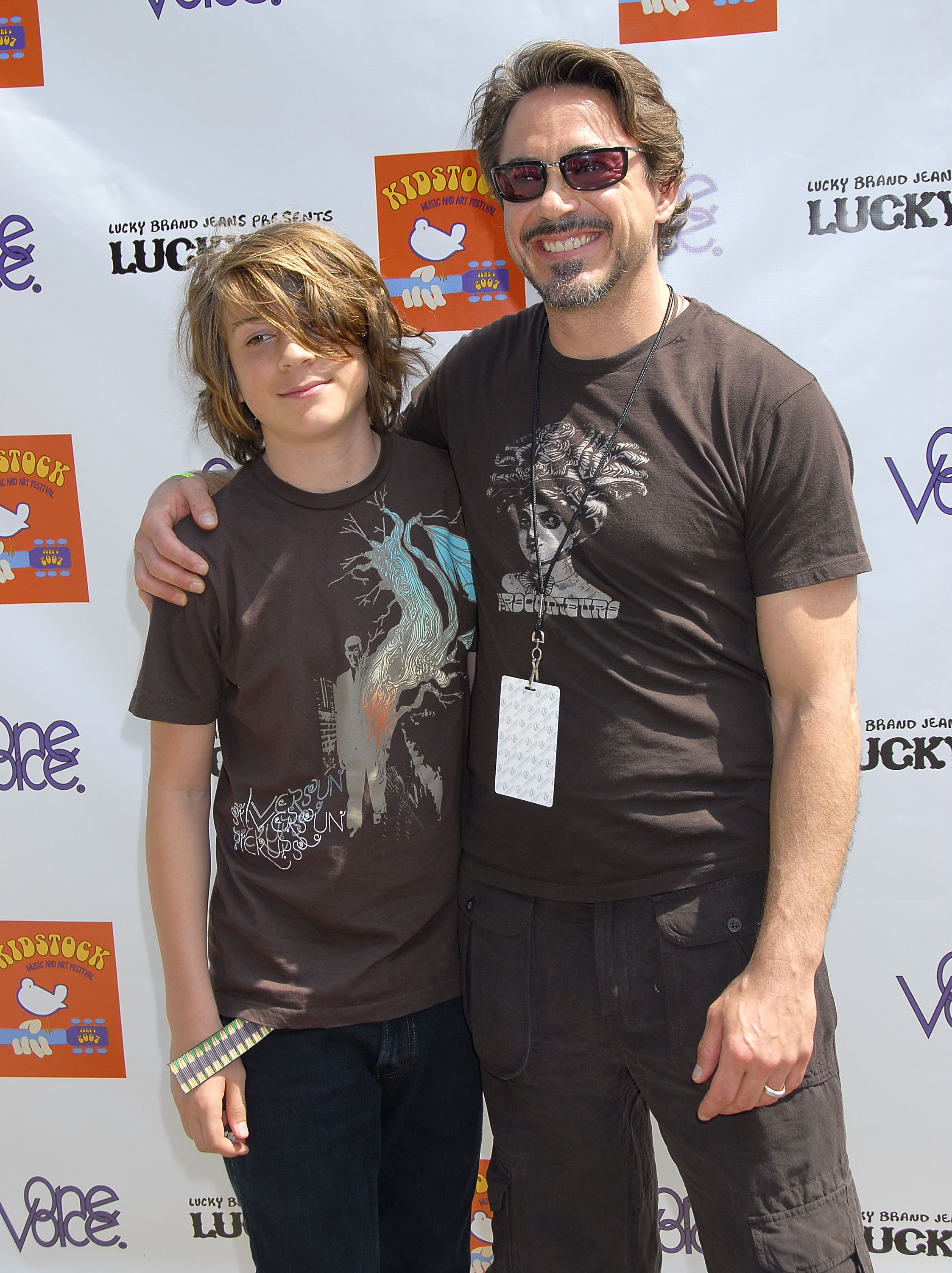 Robert Downey Jr and his son Indio Falconer-Downey in Los Angeles in 2007 | Source: Getty Images