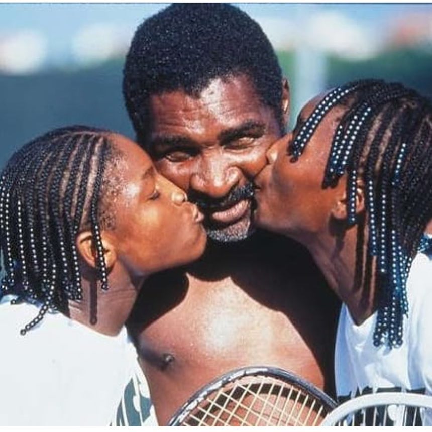 Throwback picture of Serena and Venus Williams with their dad, posted on September 1, 2018 | Source: Instagram/venuswilliams