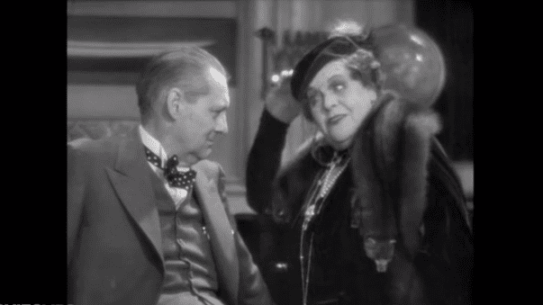 Lionel Barrymore and Marie Dressler in "Dinner at Eight" (1933) | Photo: YouTube/Movieclips Classic Trailers