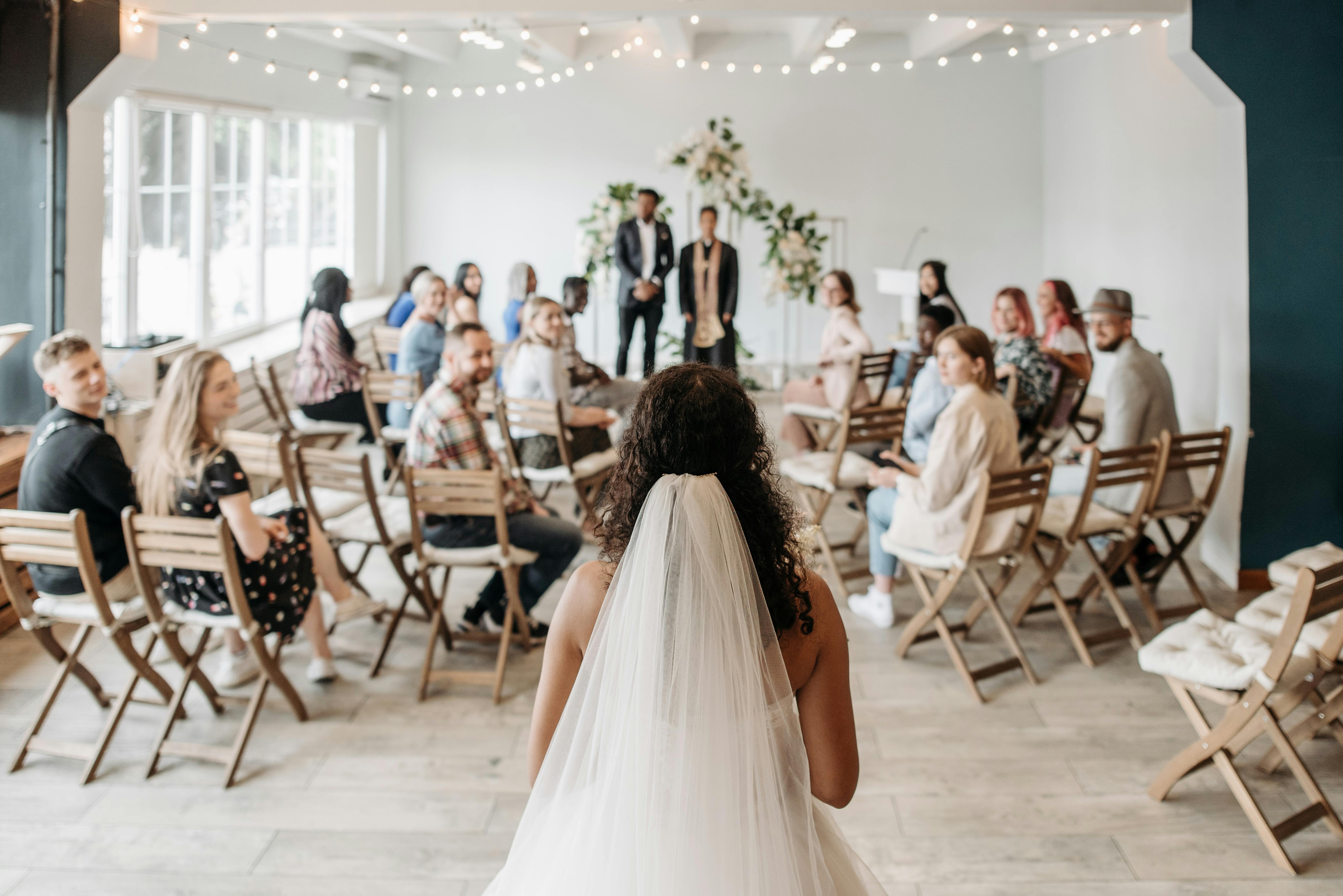 A bride and her wedding guests | Source: Pexels