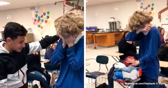 Un élève autrefois harcelé a fondu en larmes lorsque ses nouveaux camarades lui ont offert des baskets (vidéo)