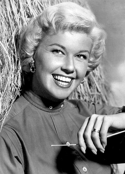 Foto publicitaria de Doris Day (1957). | Imagen: Wikimedia Commons Foto publicitaria de Doris Day (1957). | Imagen: Wikimedia Commons