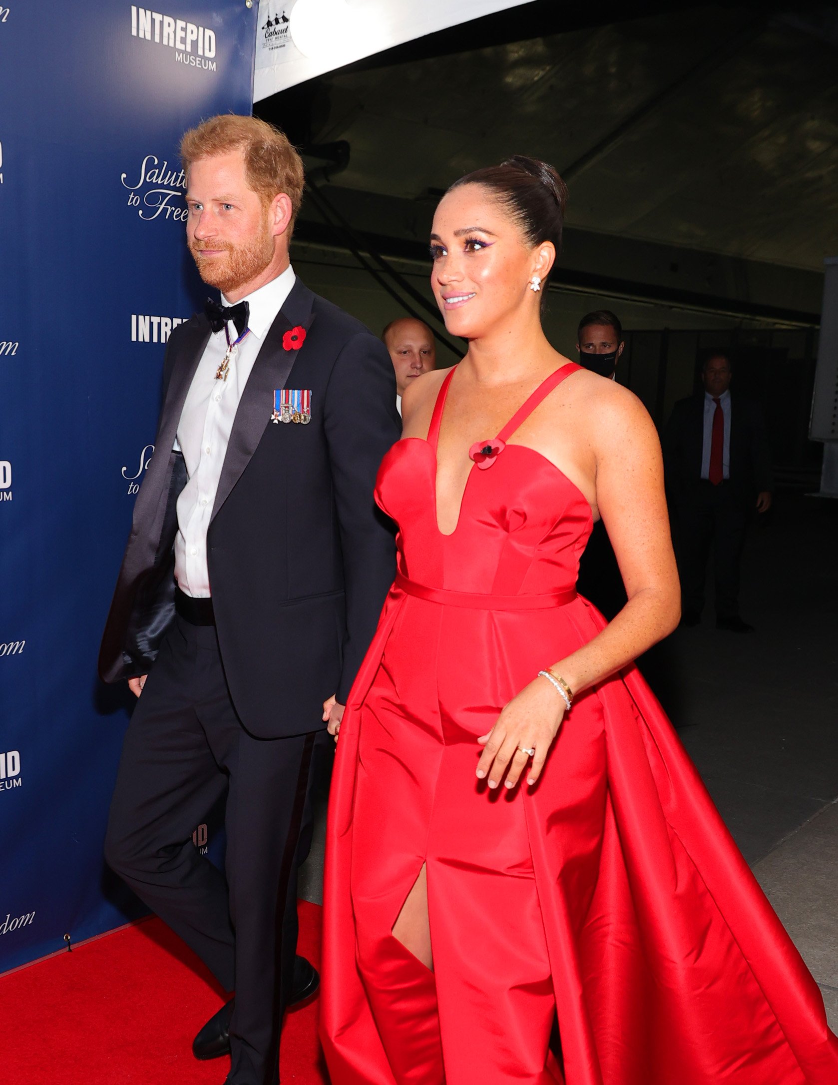 Prince Harry and Duchess Meghan at the Intrepid Museum for the Annual Salute To Freedom Gala on November 10, 2021, in New York City. | Source: Theo Wargo/Getty Images