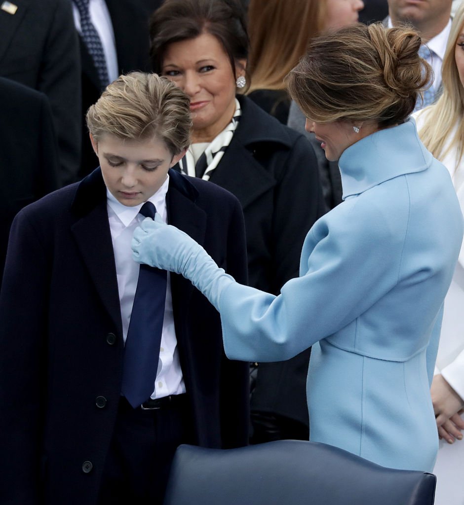 Melania et Barron Trump en 2017. l Source : Getty Images Melania et Barron Trump en 2017. l Source : Getty Images