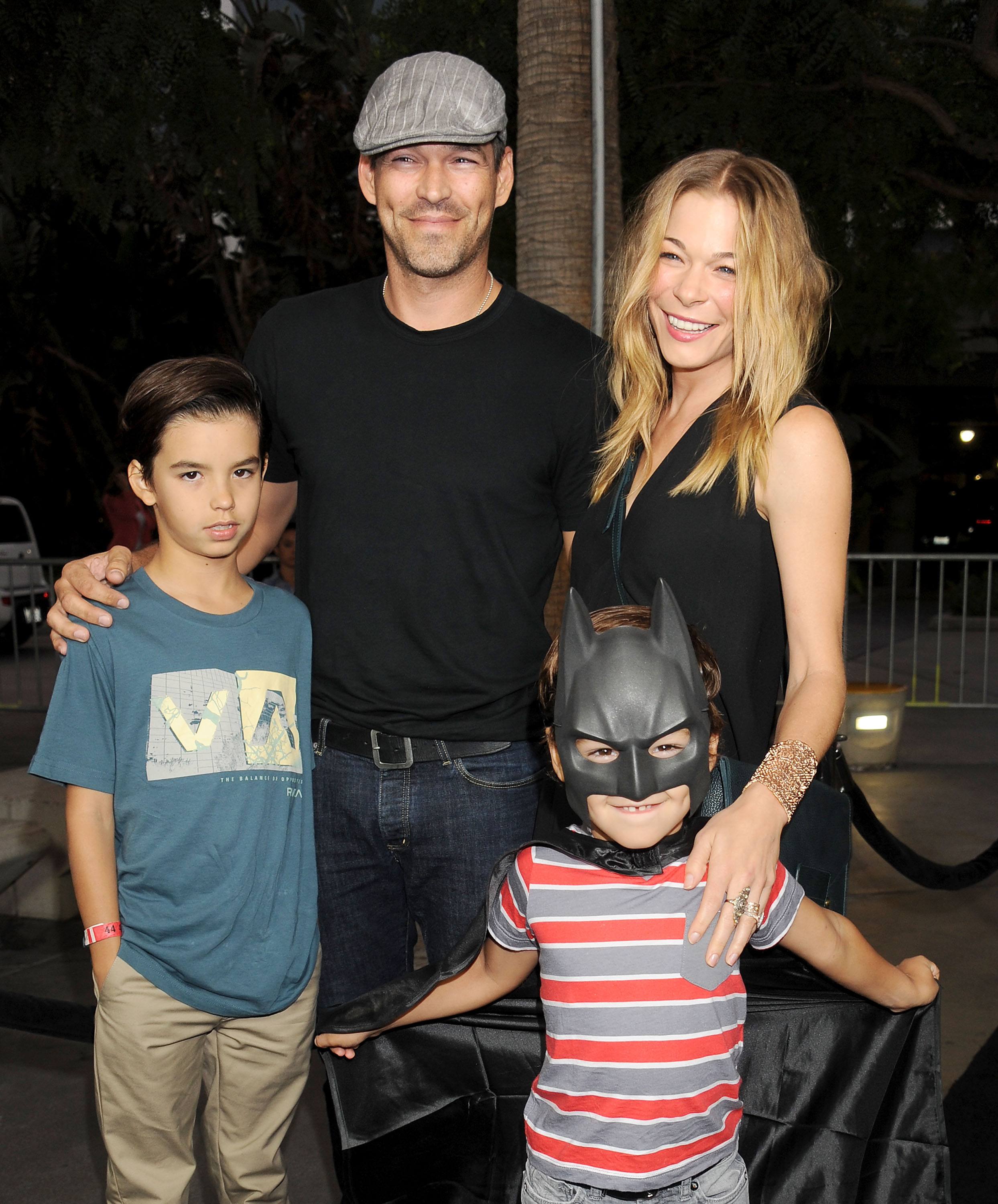 The actor with his sons, Mason and Jake, and wife LeAnn Rimes at the opening night performance of "Batman Live!" at Staples Center on September 27, 2012, in Los Angeles, California. | Source: Getty Images