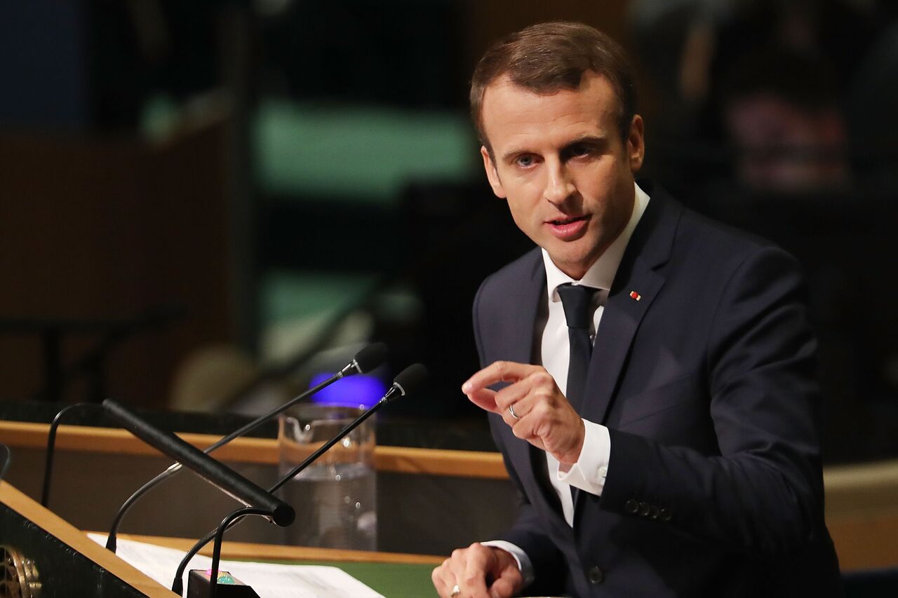 source : Emmanuel Macron |   Photos GettyImages