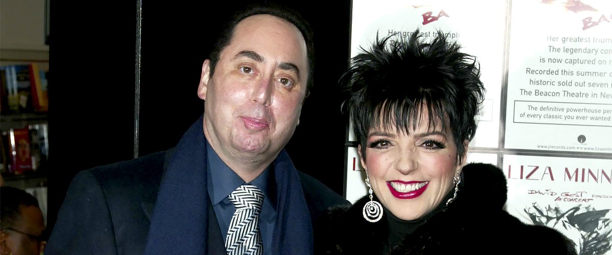 David Gest and Liza Minnelli at Tower Records New York Promoting Her New CD "Liza's Back" on October 29, 2002 | Photo: Getty Images