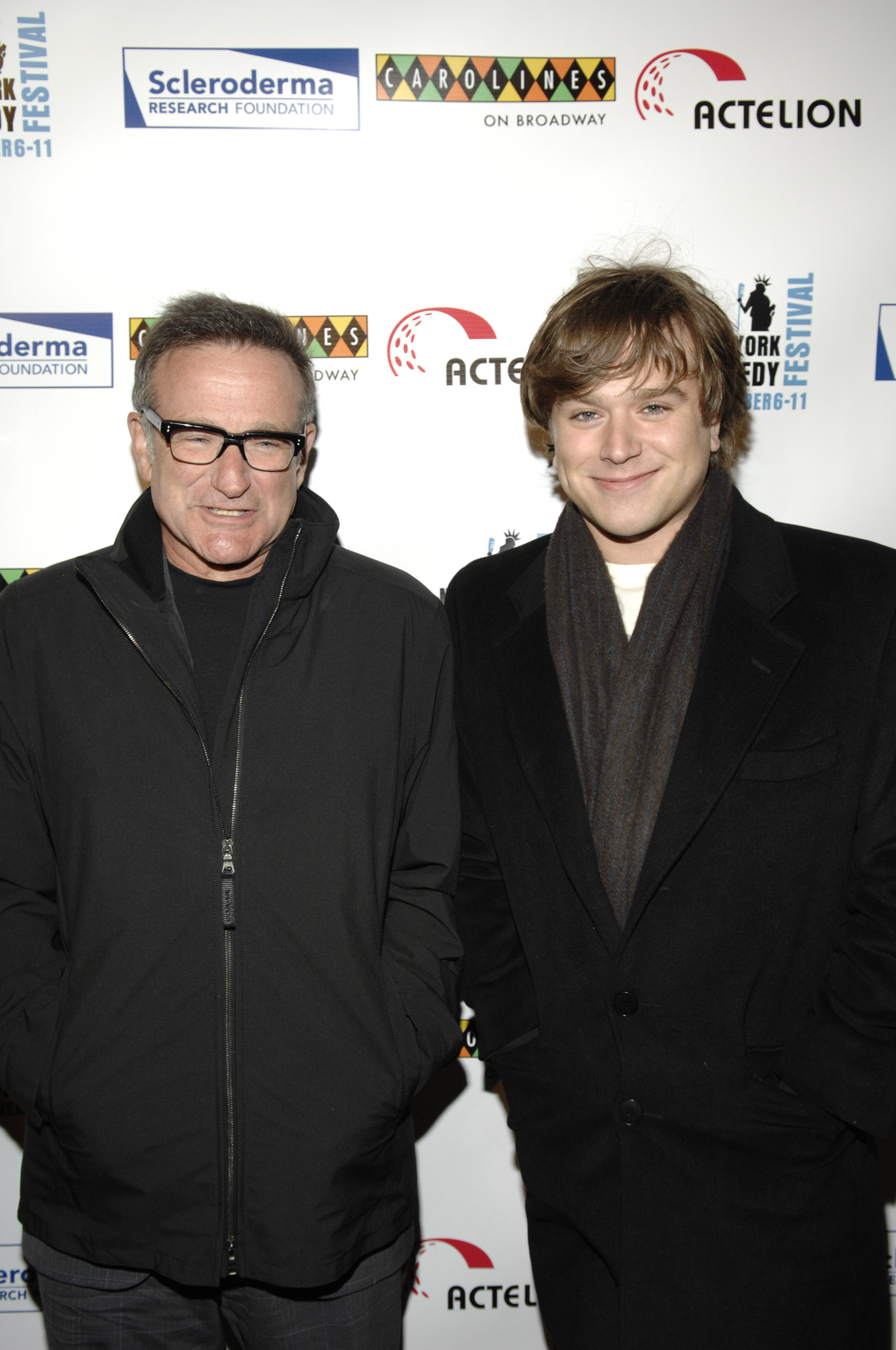 Robin and Zachary Williams attend Bob Saget, Caryn & Jeff Zucker Host The NY Comedy Festival Event "Cool Comedy-Hot Cuisine: An Evening to Benefit" on November 6, 2007, in New York City. | Source: Getty Images