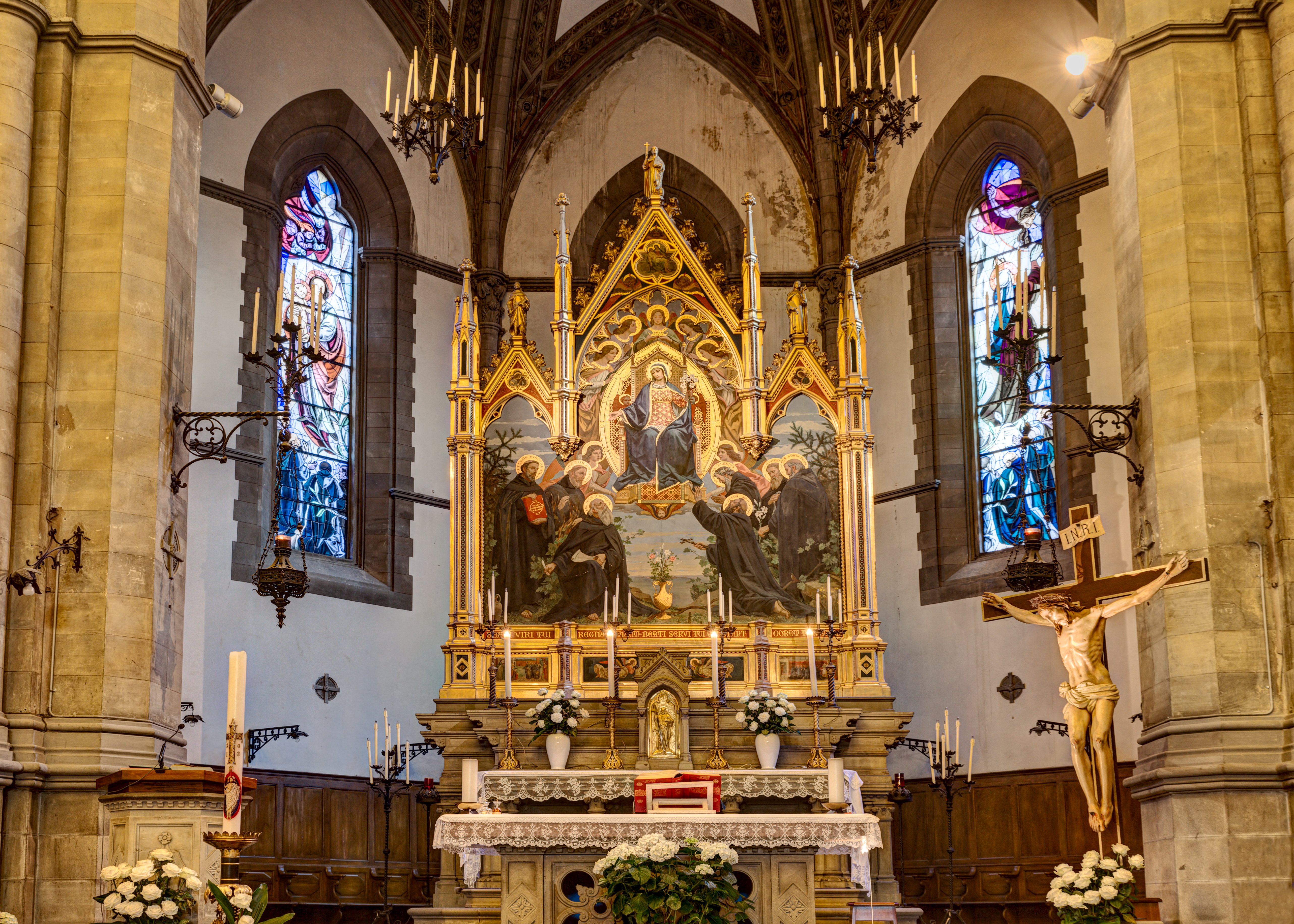 Altar de iglesia. | Foto: Shutterstock