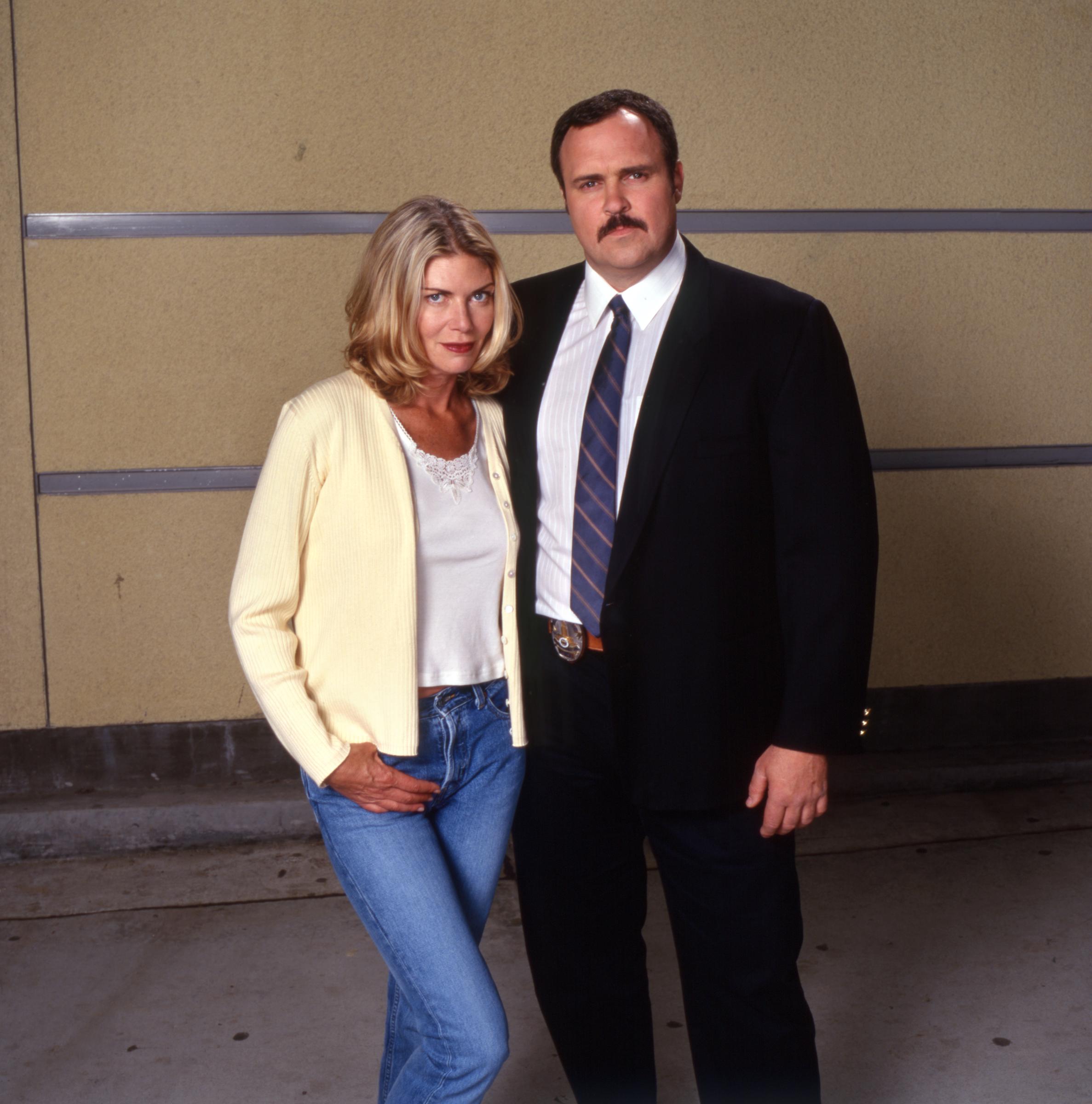 Kelly McGillis and Gary Basaraba during the pilot of CBS television' "Cold Shoulder" on January 1, 2000. | Source: Getty Images