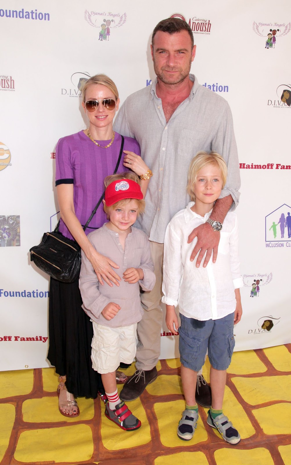 Naomi Watts and Liev Schreiber with their sons Samuel Kai and Alexander Pete Schreiber at Djanai's Angels Special Needs Family Prom supporting inCLUSION Clubhouse with the cast of "Ray Donovan" on March 28, 2015, in North Hollywood, California | Source: Getty Images