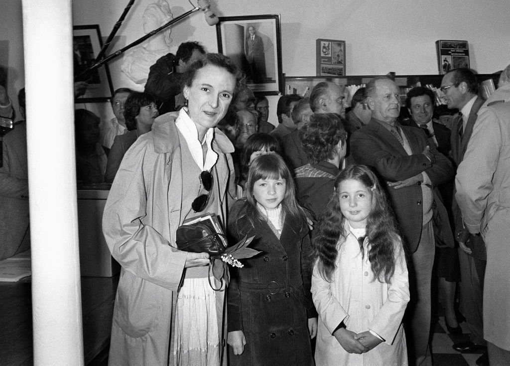 Photo prise le 26 avril 1981 à Sarran, de Laurence Chirac, fille aînée de Jacques Chirac, candidat RPR à la présidentielle au premier tour des élections. | Photo : Getty Images