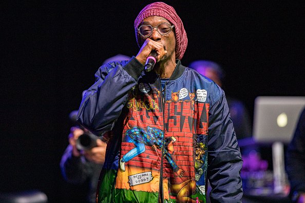 Snoop Dogg on the final night of Jamie Foxx: Act Like You Got Some Sense Book Tour on October 22, 2021 in California. | Photo: Getty Images